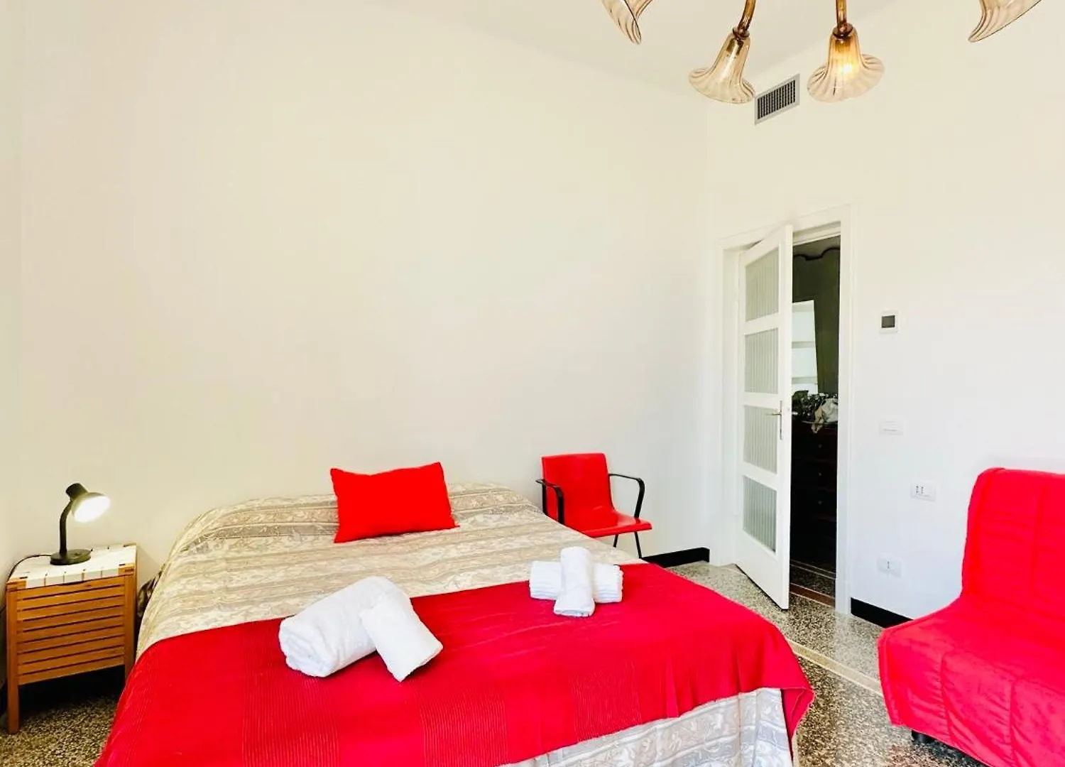 Hostdomus - Casa Ester Noli
