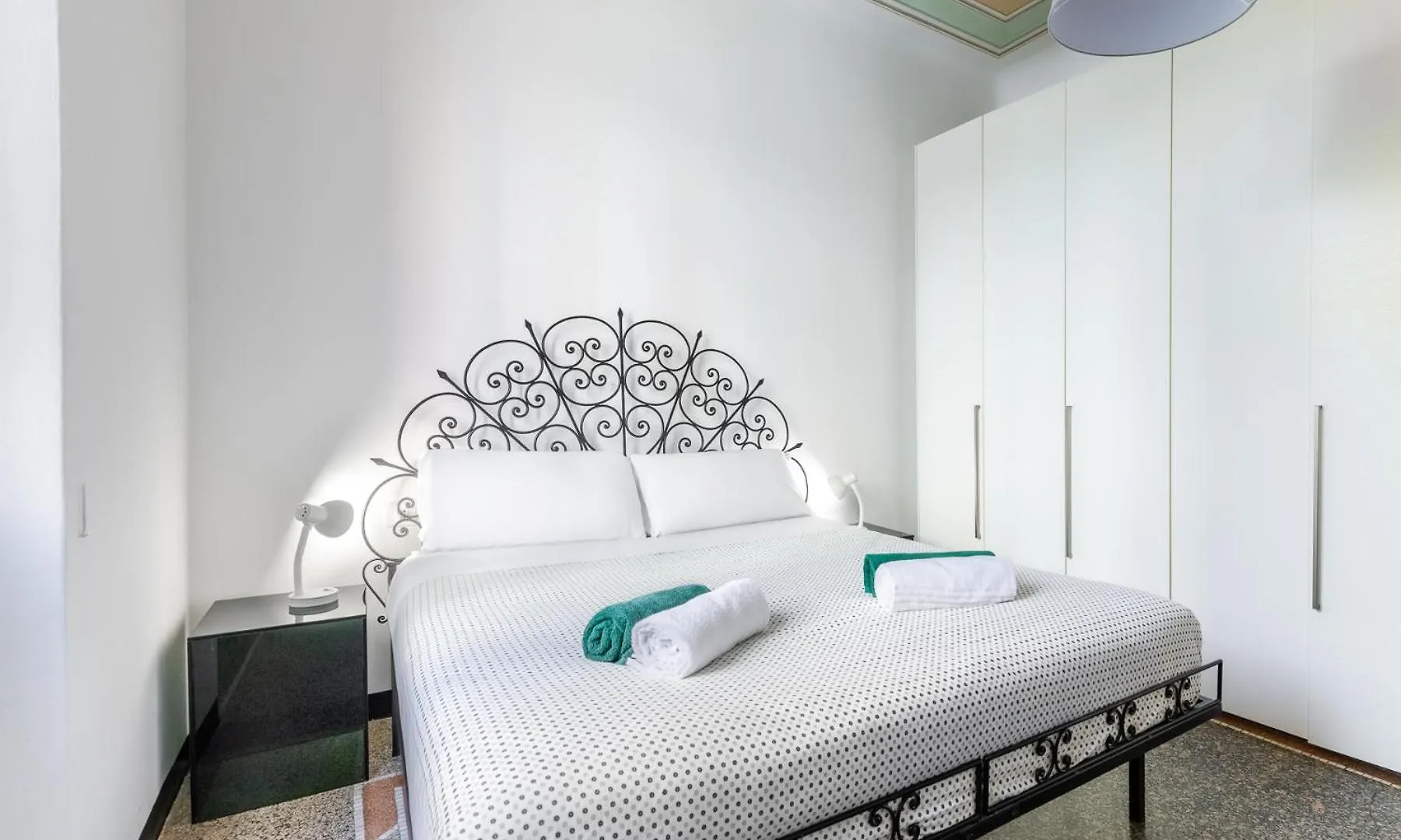 Hostdomus - Casa Ester Noli Italy
