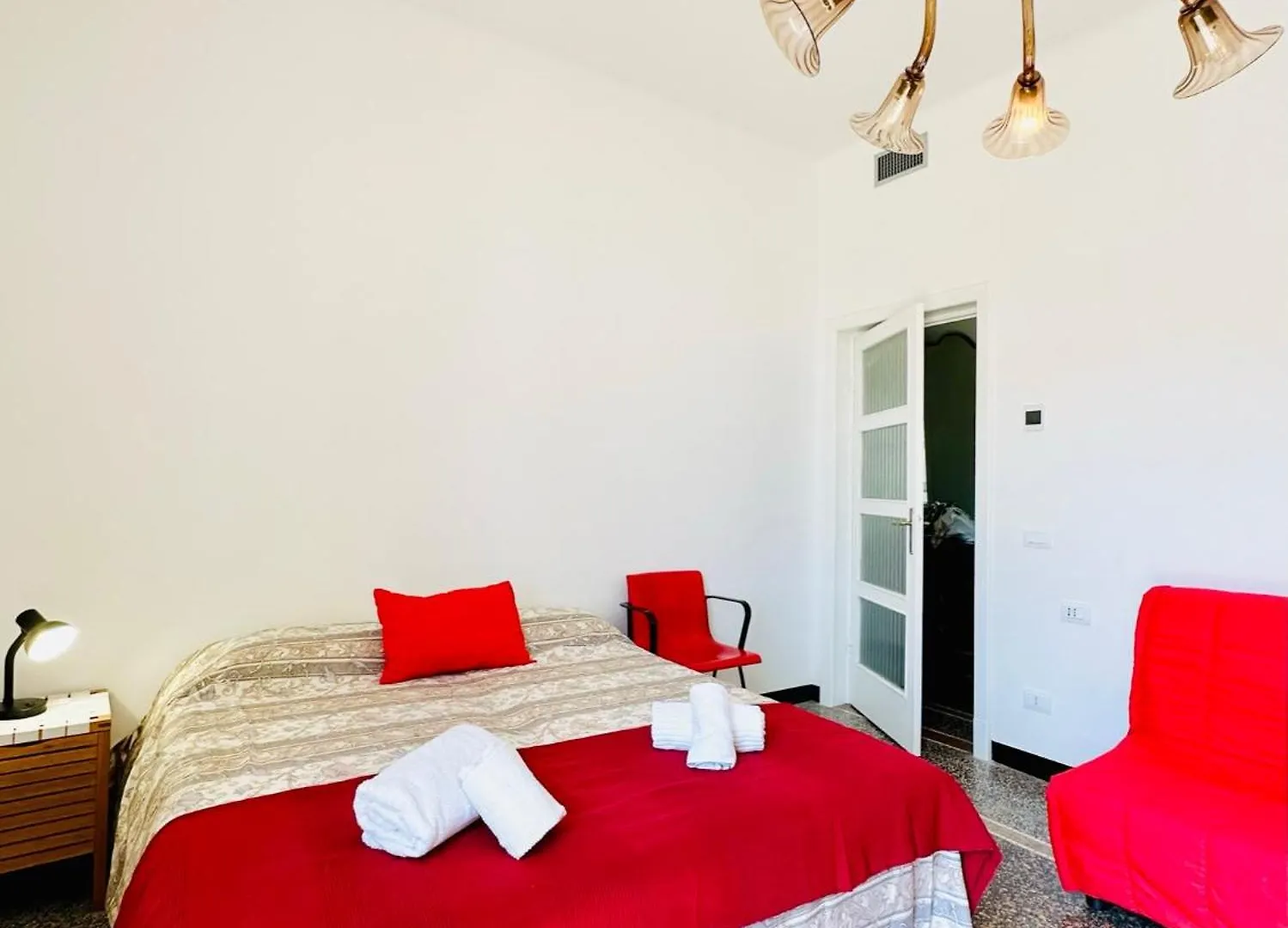 Apartment Hostdomus - Casa Ester Noli
